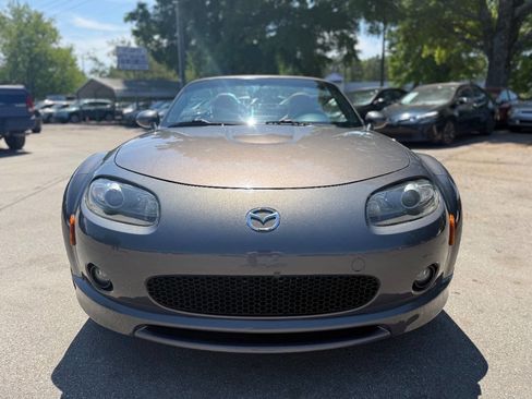 Used 2007 MAZDA MX-5 Miata Grand Touring image 2