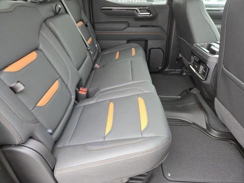 New 2026 GMC Sierra 1500 AT4 w/ AT4 Premium Package image 31