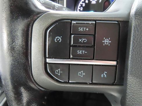 Used 2022 Ford F150 XLT w/ Equipment Group 302A High AWD/4WD image 18