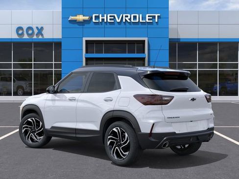 New 2026 Chevrolet TrailBlazer RS w/ Driver Confidence Package FWD image 3
