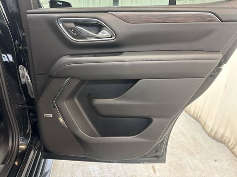 Used 2023 Chevrolet Tahoe LT w/ LT Signature Plus Package image 30