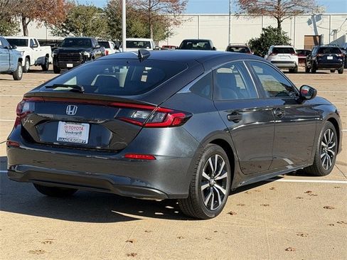 Used 2023 Honda Civic EX-L image 4