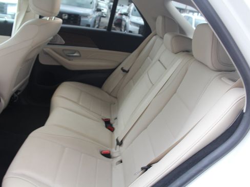 Used 2022 Mercedes-Benz GLE 350 image 17