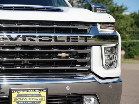 Used 2022 Chevrolet Silverado 2500 LTZ w/ Safety Package image 8
