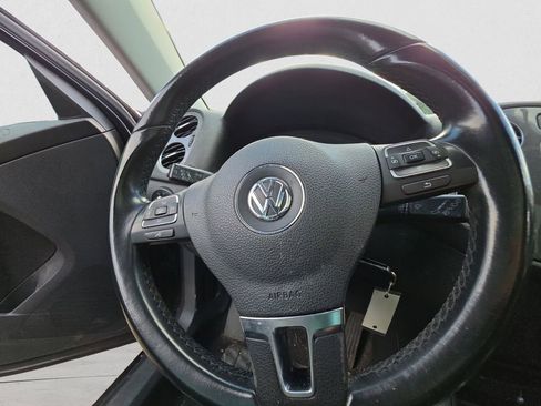 Used 2012 Volkswagen Tiguan S AWD/4WD image 8