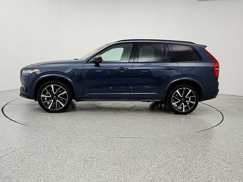 Used 2023 Volvo XC90 T8 Plus w/ Protection Package Premier AWD/4WD image 8