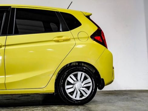 Used 2015 Honda Fit LX image 15
