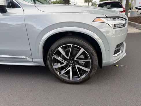 Certified 2025 Volvo XC90 B5 Plus w/ Protection Package Premier AWD/4WD image 13