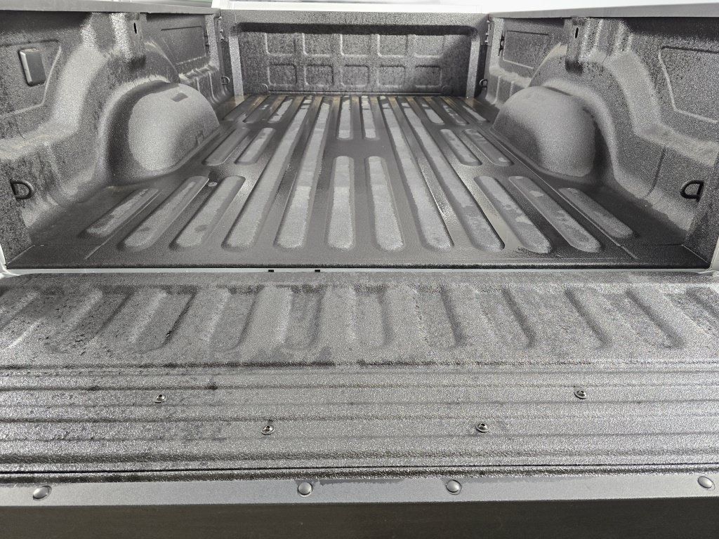 New 2026 RAM 3500 Big Horn AWD/4WD image 15