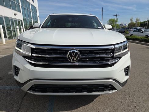 Used 2023 Volkswagen Atlas Cross Sport SE w/ Black Wheel Package AWD/4WD image 16
