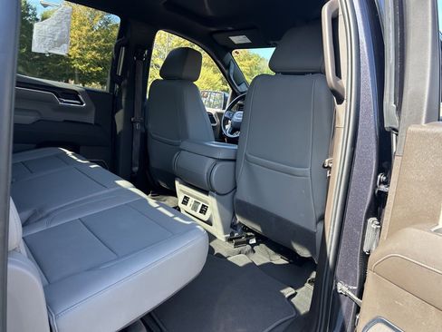 Used 2022 GMC Sierra 1500 SLT image 43