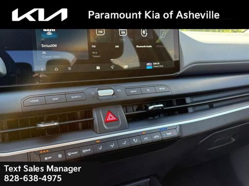 New 2025 Kia K4 LXS image 10