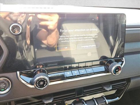 New 2026 Chevrolet Colorado W/T image 13