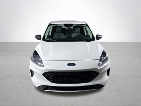 Used 2022 Ford Escape SE image 3