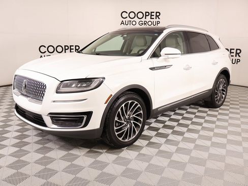 Used 2020 Lincoln Nautilus Reserve w/ Cargo Utility Package image 10