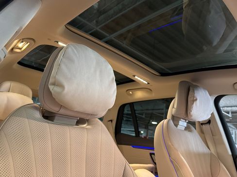 New 2026 Mercedes-Benz EQS 400 4MATIC SUV image 17