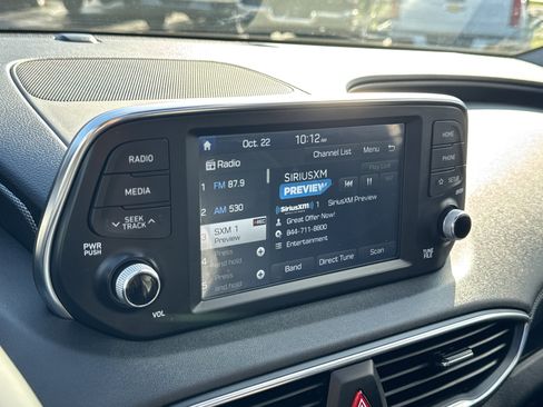 Used 2019 Hyundai Santa Fe Limited image 19