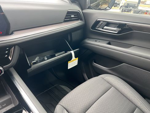 New 2026 Chevrolet Tahoe LS image 30