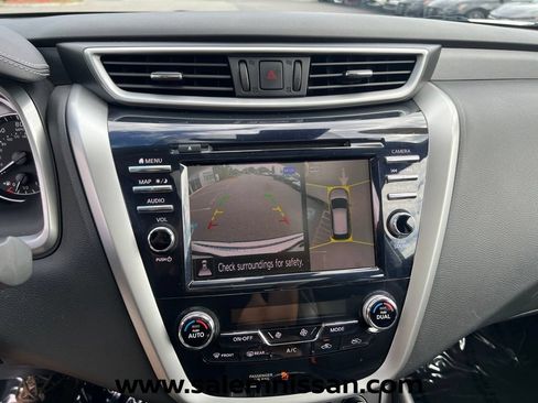 Used 2022 Nissan Murano SL w/ SL Moonroof Package AWD/4WD image 12