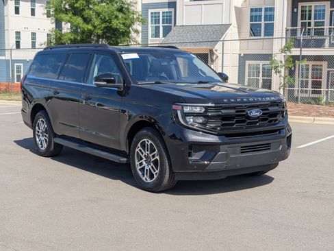 Certified 2025 Ford Expedition Max Active RWD image 1