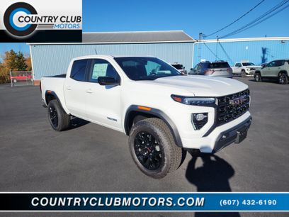 New 2025 GMC Canyon Elevation w/ Convenience Package