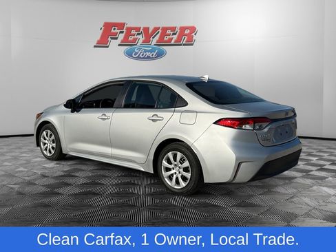 Used 2024 Toyota Corolla LE FWD image 3