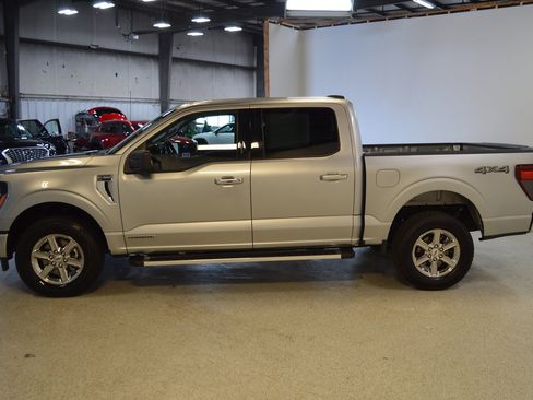 Used 2024 Ford F150 XLT w/ Mobile Office Package AWD/4WD image 6