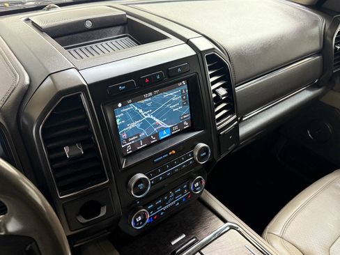 Used 2018 Ford Expedition Max Limited w/ Equipment Group 301A RWD image 86
