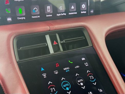 Certified 2022 Porsche Taycan image 17