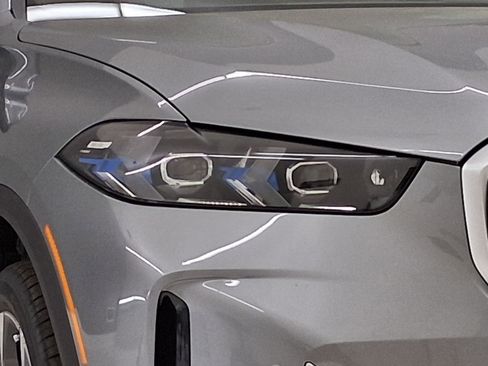 New 2026 BMW X5 sDrive40i RWD image 9