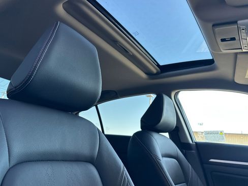 New 2025 Nissan Altima 2.5 SR w/ SR Premium Package image 16