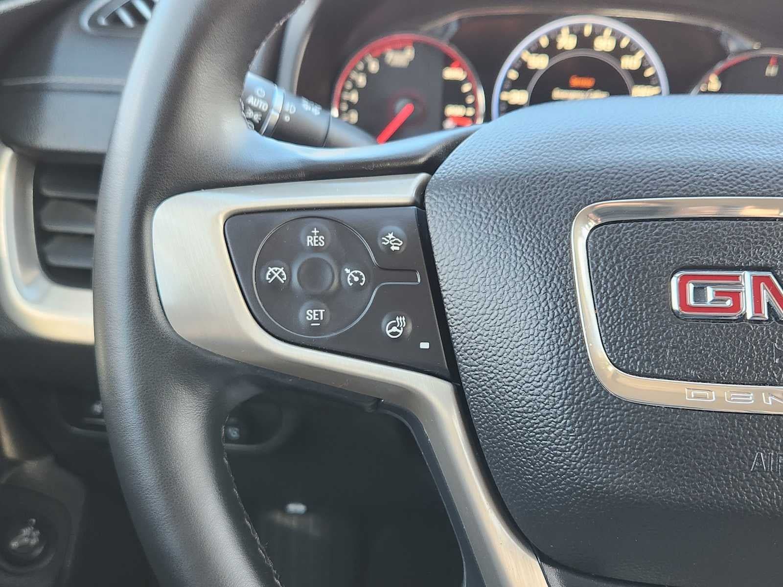 Used 2024 GMC Terrain Denali AWD/4WD image 17