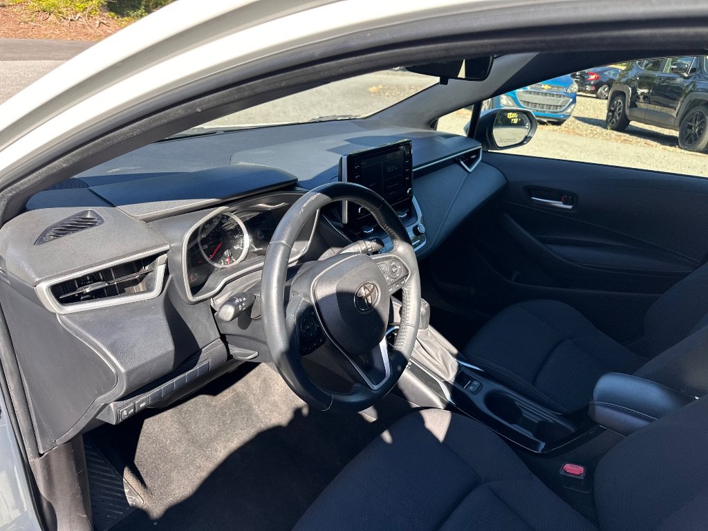 Used 2021 Toyota Corolla SE w/ Carpet Mat Package (TMS) FWD image 12