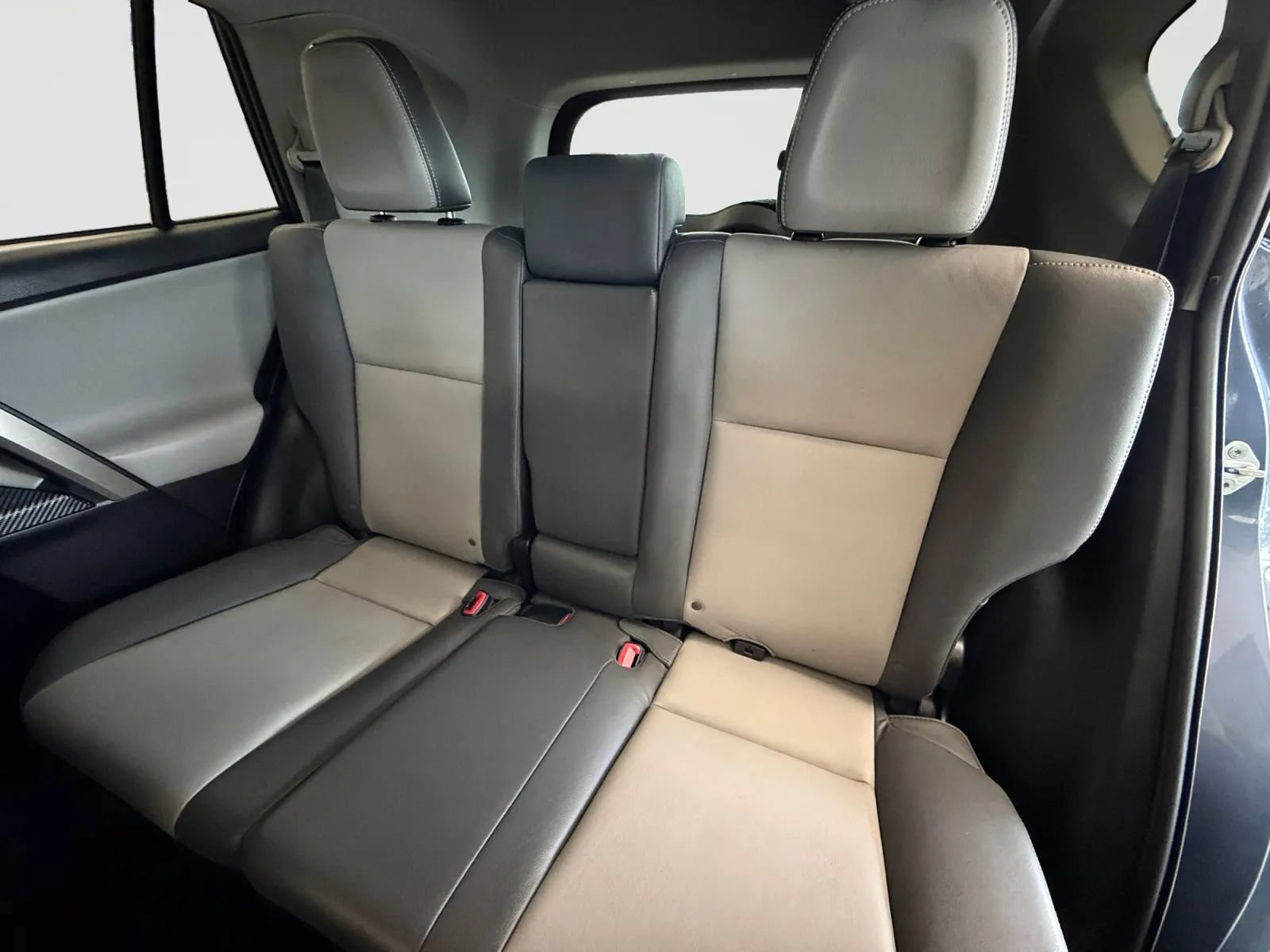 Used 2014 Toyota RAV4 Limited AWD/4WD image 15