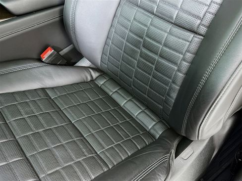 Used 2023 Cadillac Escalade Sport Platinum image 21