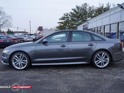 Used 2017 Audi S6 Premium Plus w/ Driver Assistance Package image 4