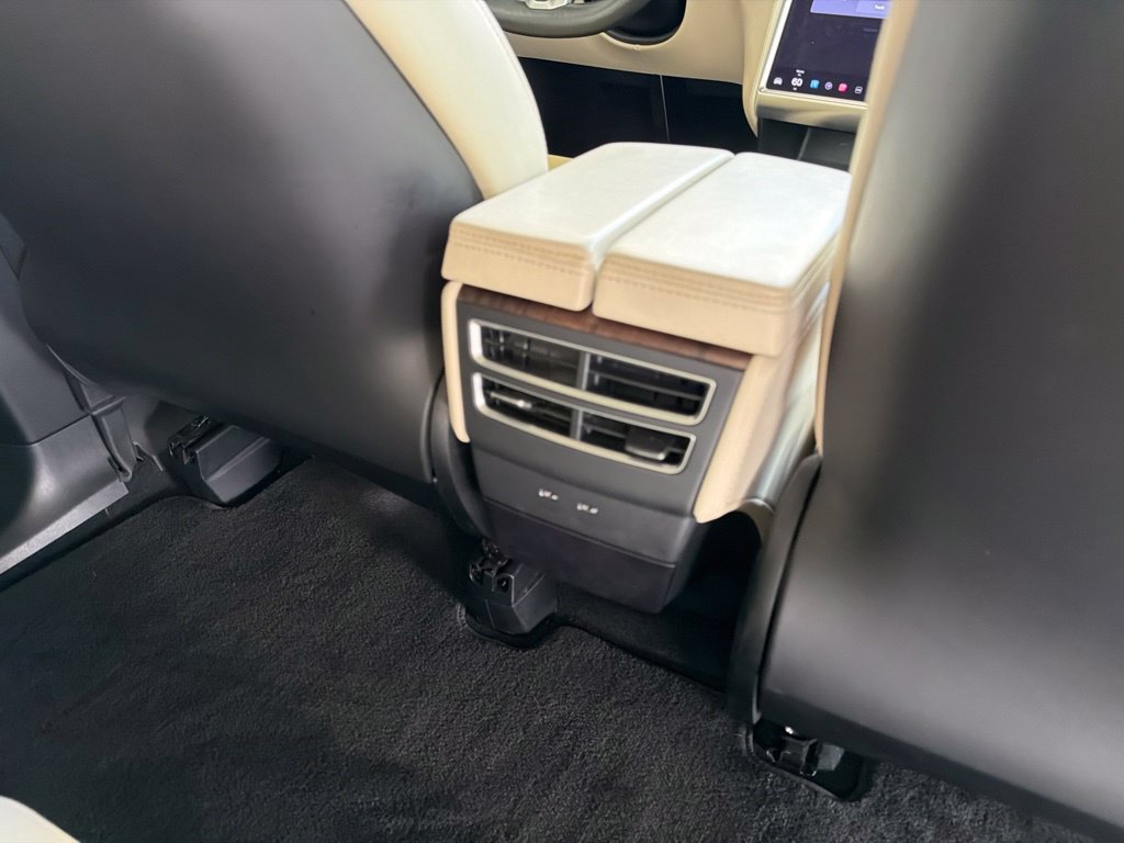 Used 2018 Tesla Model X 100D AWD/4WD image 33