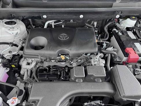 Used 2024 Toyota RAV4 XLE image 21