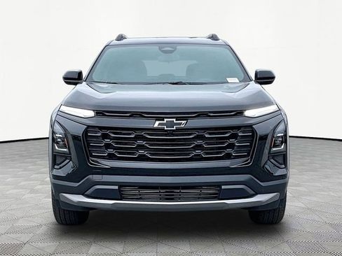 New 2026 Chevrolet Equinox LT FWD image 2
