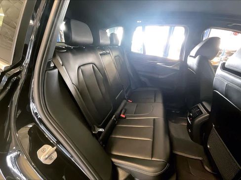 Certified 2024 BMW X3 sDrive30i w/ Premium Package image 18