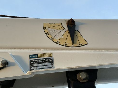 Used 2011 RAM 5500 SLT image 24