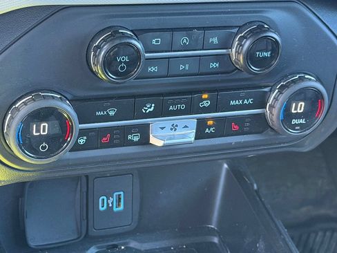 Used 2023 Ford Bronco Badlands AWD/4WD image 20