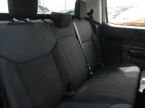 Used 2022 Ford Maverick XL FWD image 21