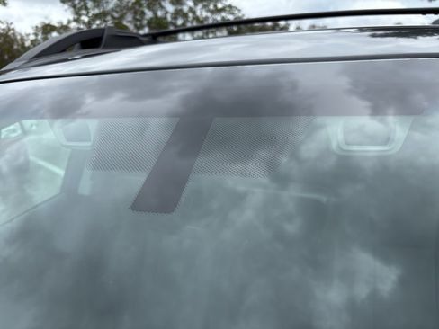 Used 2021 Subaru Outback Limited w/ Popular Package #2 image 3