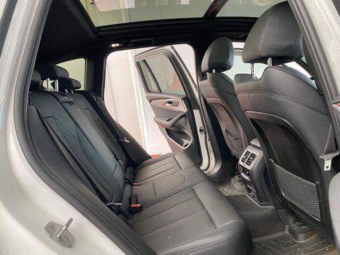 Used 2018 BMW X3 xDrive30i image 12