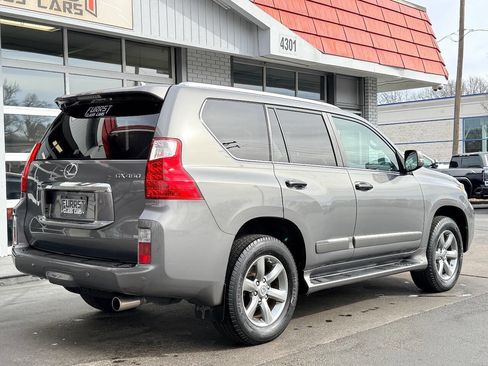 Used 2012 Lexus GX 460 Premium image 3