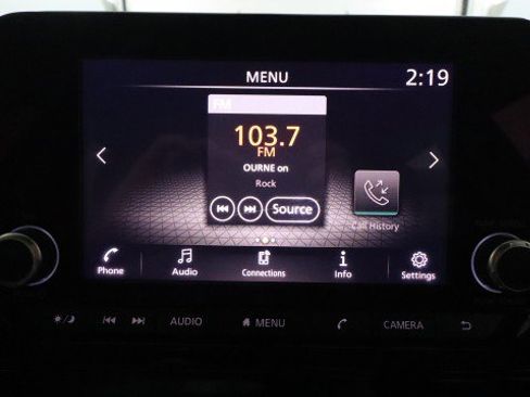 Used 2022 Nissan Pathfinder S AWD/4WD image 16