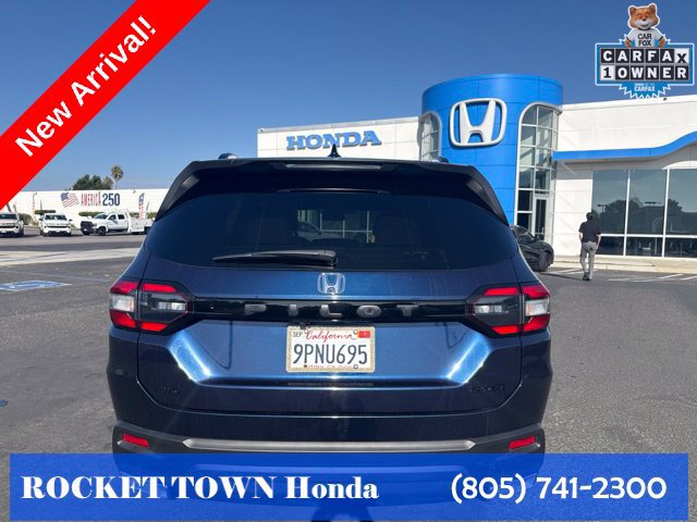 Used 2025 Honda Pilot Sport image 11