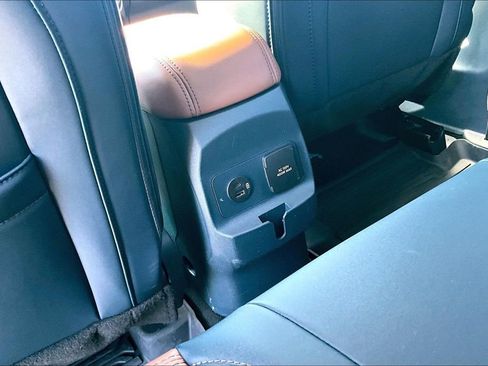 Used 2024 Ford Maverick Lariat image 34