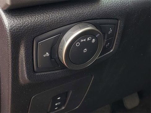 Used 2018 Ford F150 Raptor w/ Equipment Group 802A Luxury image 18